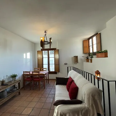 Casa Rural La Buhardilla Benaocaz Exterior photo